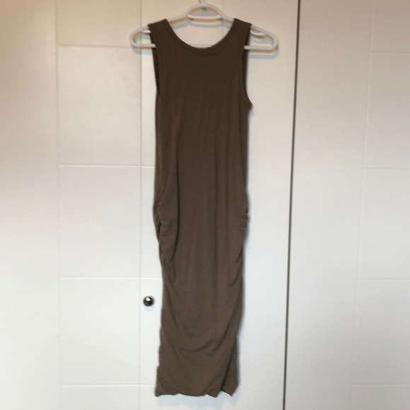 🍍2/$40 Community full length dress - Picture 2 of 5